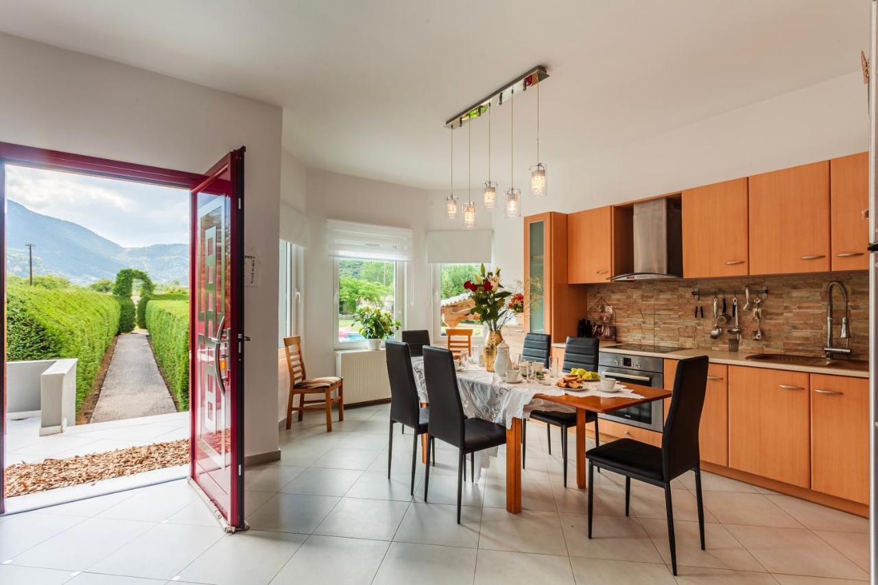 Villa Stymfalia - Luxury Mansion With Private Pool Karteri  Ngoại thất bức ảnh